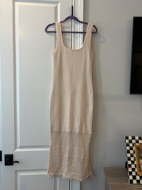 House of Harlow 1960 Cream Sleeveless Knit Dress